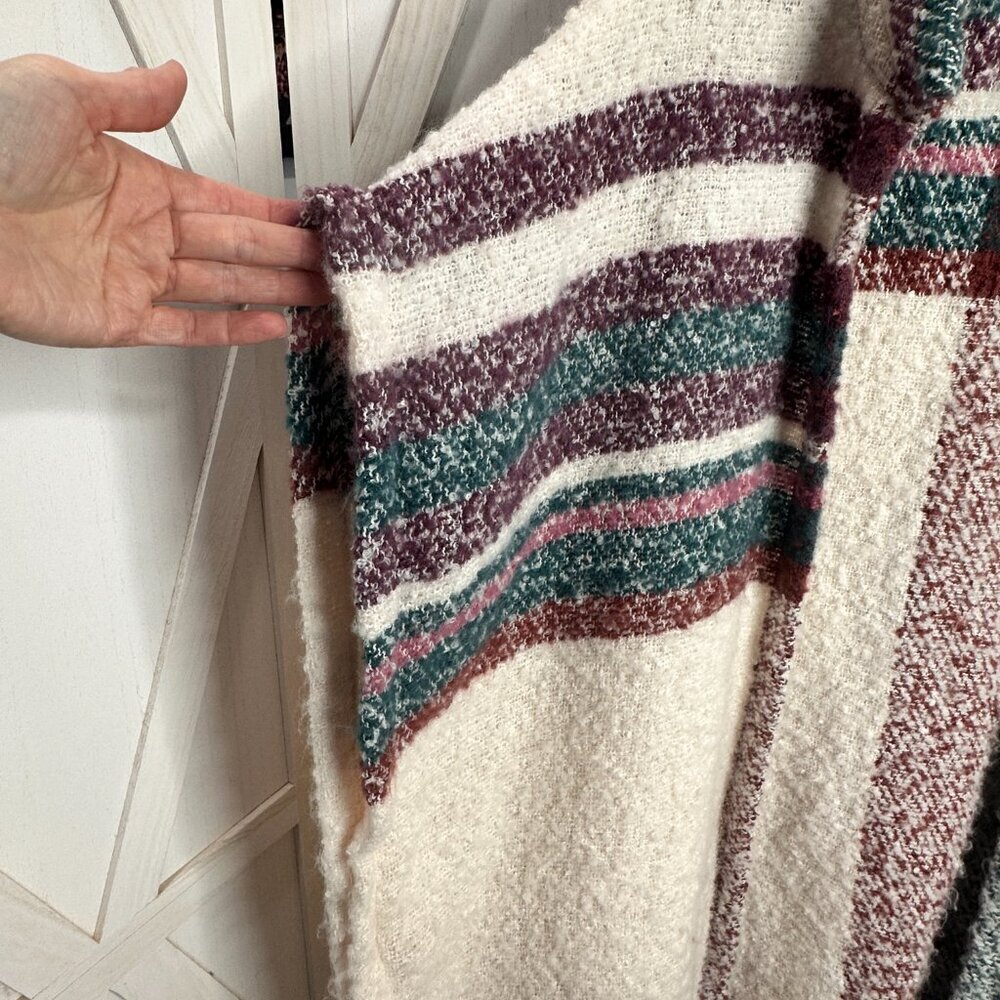 Torrid Cold-Weather Ruana - Picture 5 of 5